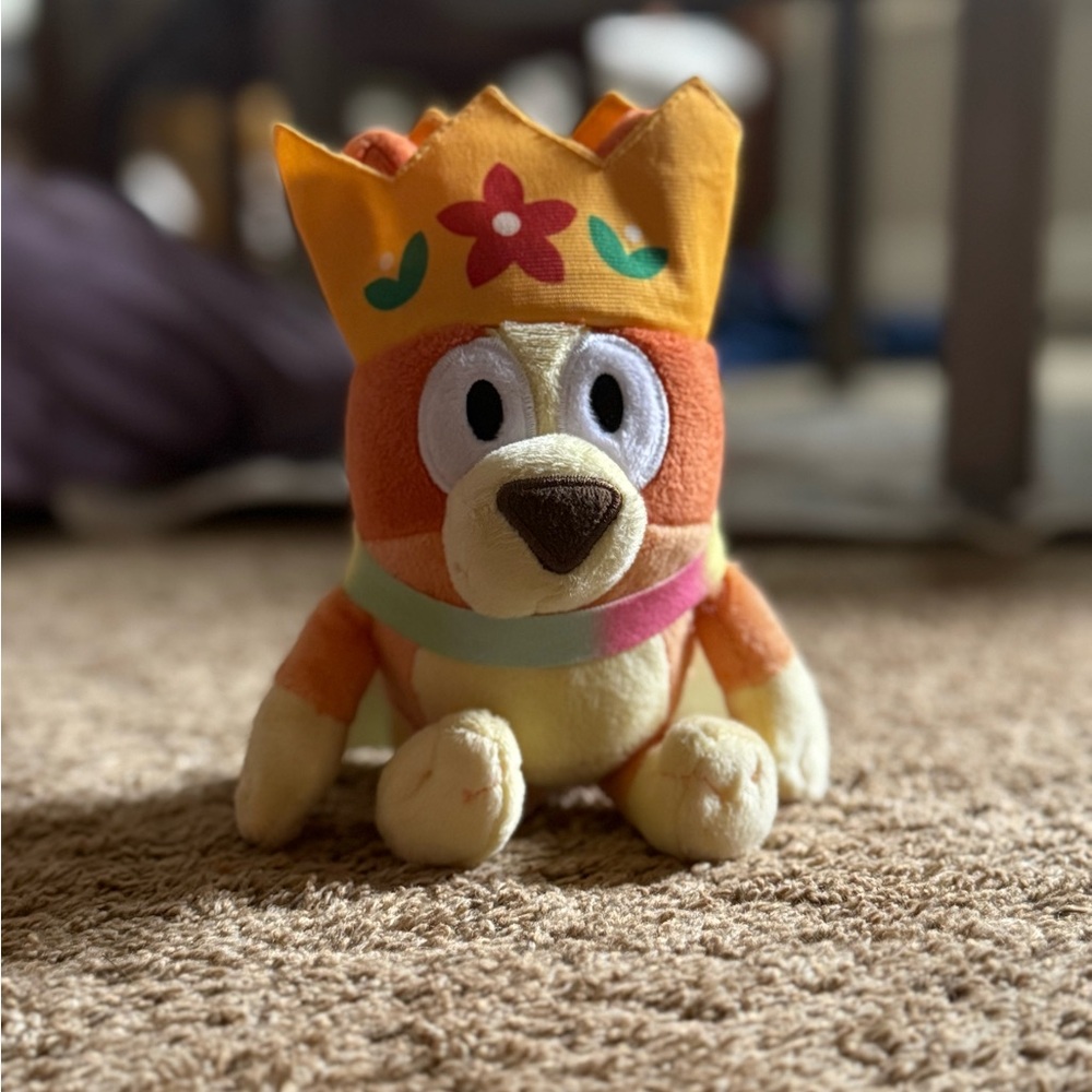 Princess Bingo 👸 Stuffed 7” Beanie - Picture 4 of 4